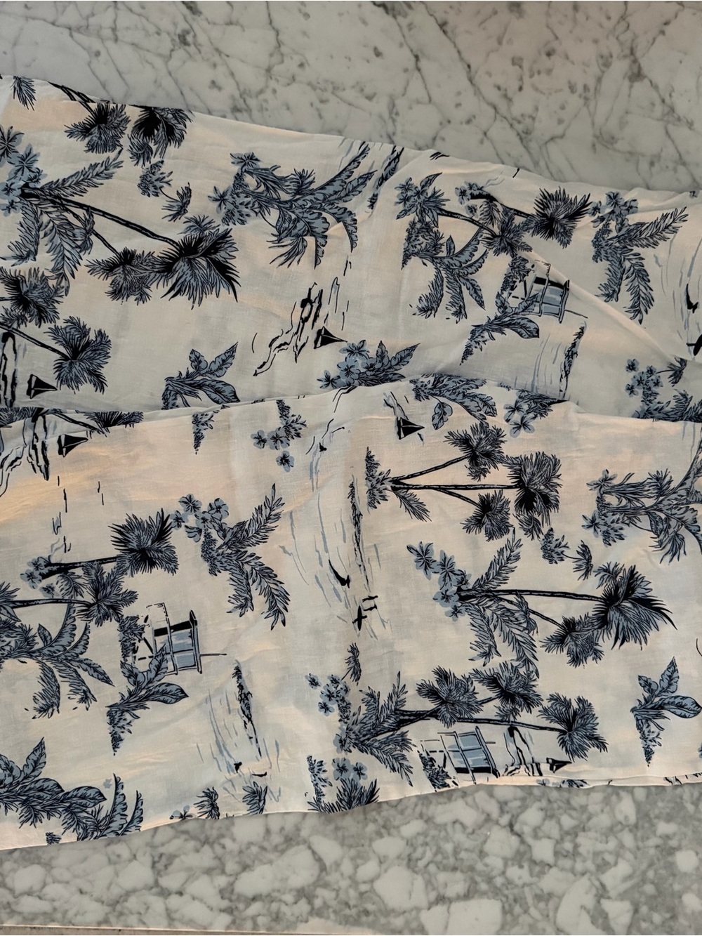 C&C California White and Navy Palm Print Linen Shorts